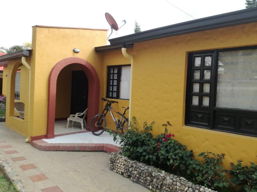 Finca Villa Alegria Chinauta Zewnętrze zdjęcie